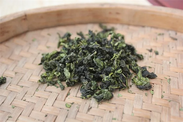 家庭菜園の余り野菜を寄付する方法｜5分でわかる始め方とリスク対策